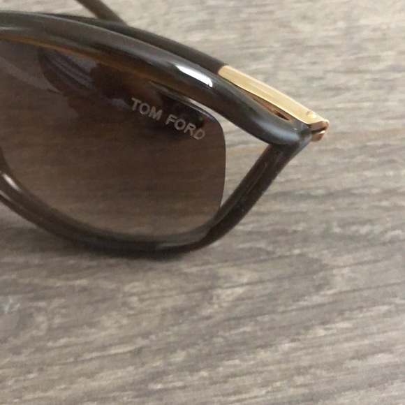 Tom Ford Sunglasses - Picture 2 of 5